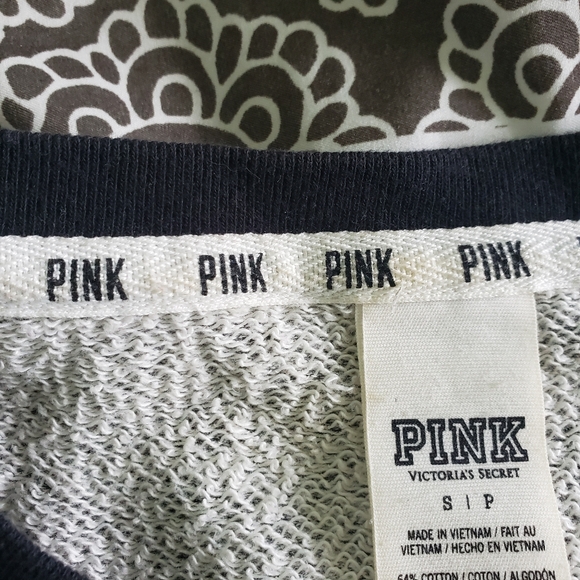 PINK Grey sweater - Picture 5 of 6